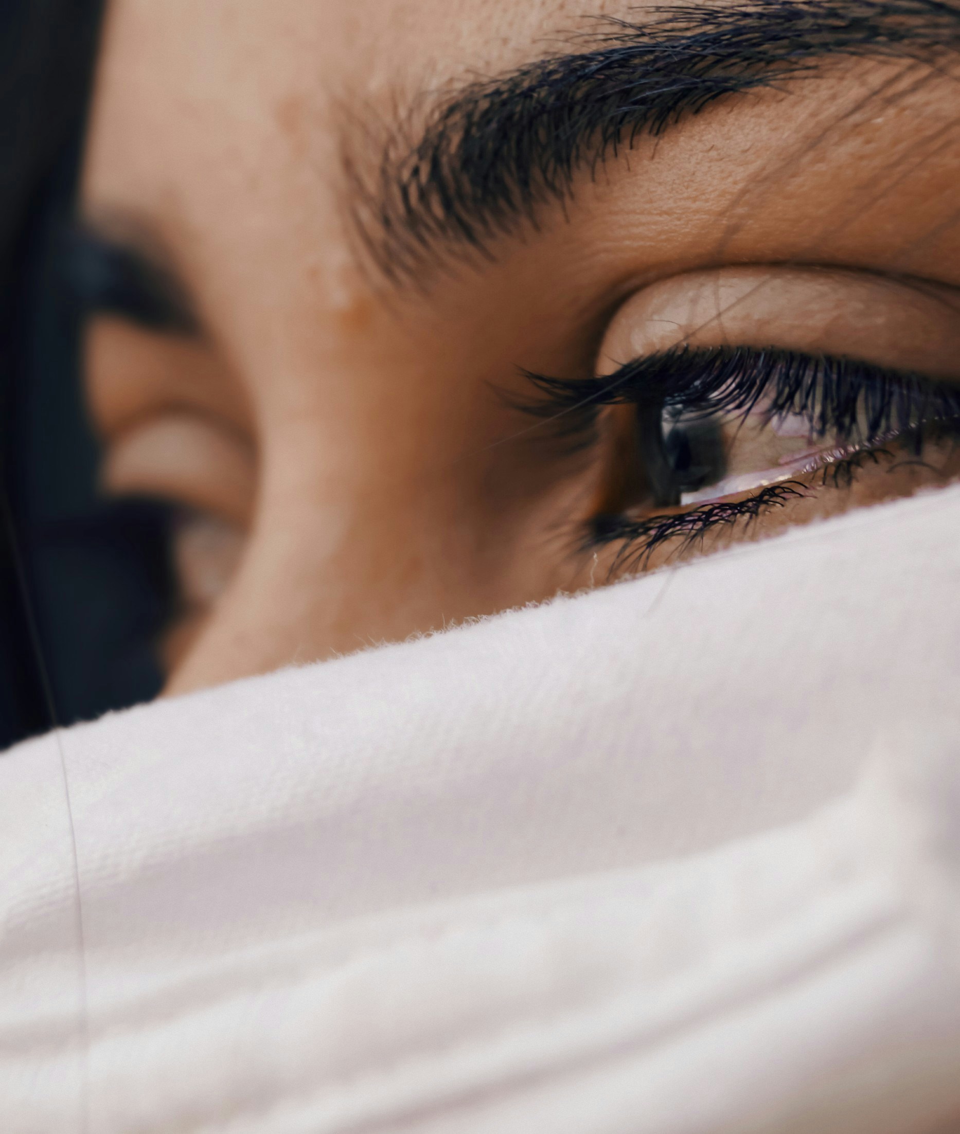 Portrait d'une personne exprimant la vulnérabilité, sensibilisation aux abus